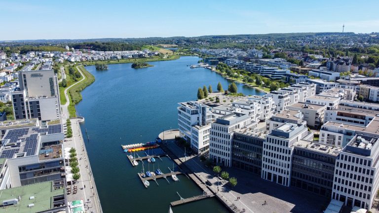 Der Büromarkt Dortmund verzeichnet im ersten Halbjahr 2024 einen Flächenumsatz von 55.000 m². Analyse der Mietpreisentwicklung, Leerstandsquote, uvm.