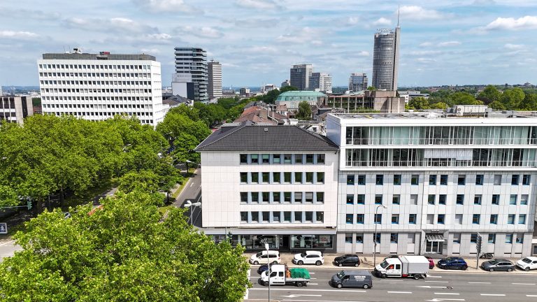 Büromarkt Essen 2025: Flächenumsatz schwach, Leerstand leicht gestiegen, keine Großabschlüsse. Analyse zu Mietpreisen, Lagen & Trends.