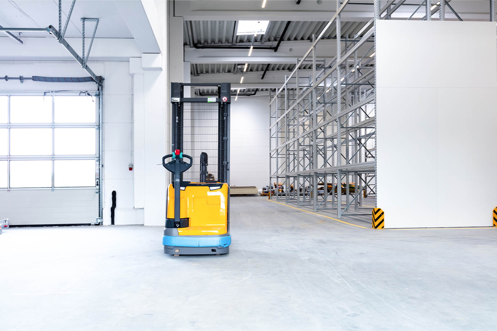Light‑Industrial‑Immobilien kombinieren Lager/Logistik, leichte Produktion und Büro. Merkmale, Nutzergruppen und Standortanforderungen kompakt erklärt.