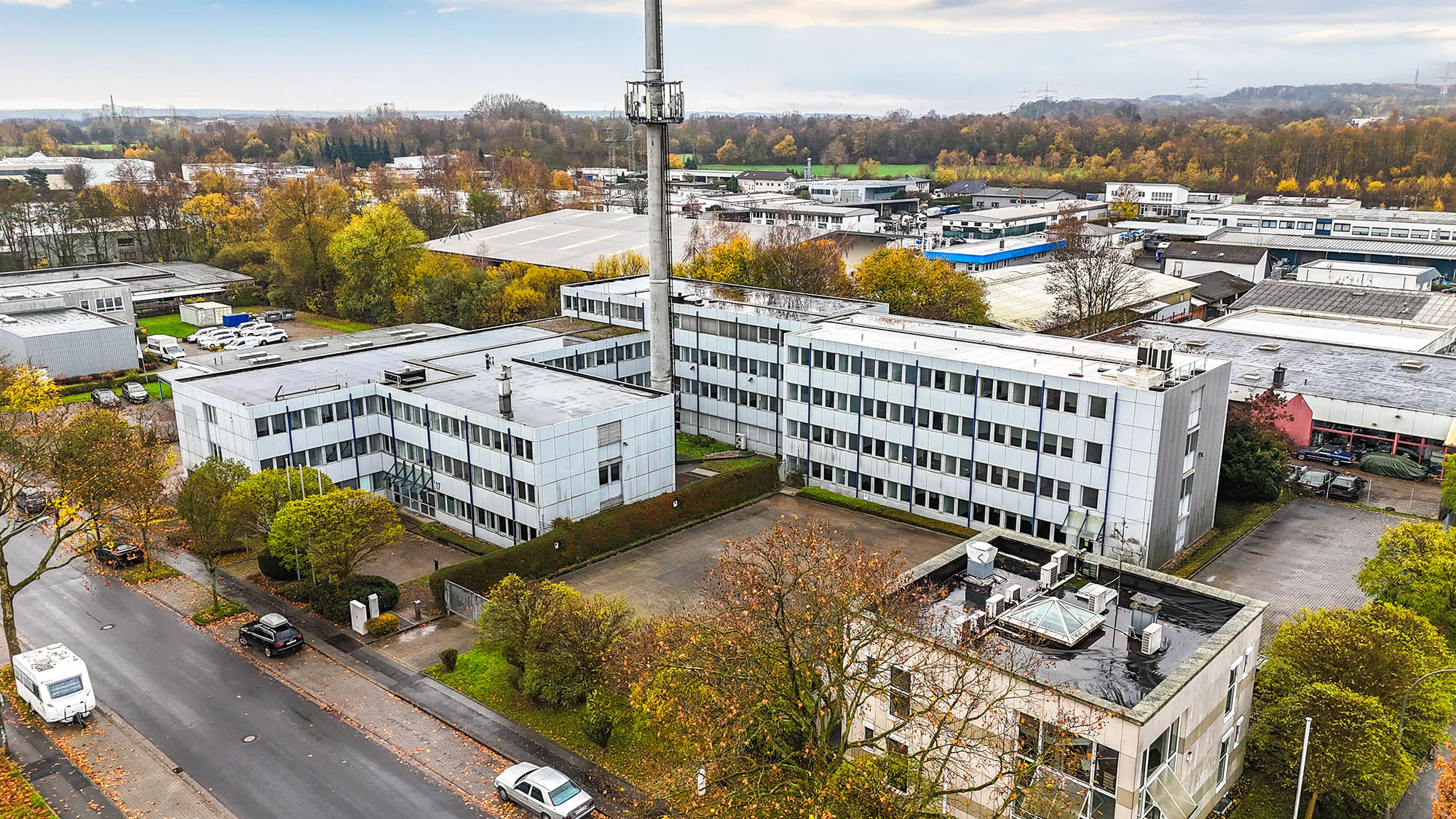 CUBION vermittelt 5.300 m² Büro- und Servicefläche in Dortmund Kammerstück an renommiertes Dienstleistungsunternehmen mit optimaler Verkehrsanbindung.