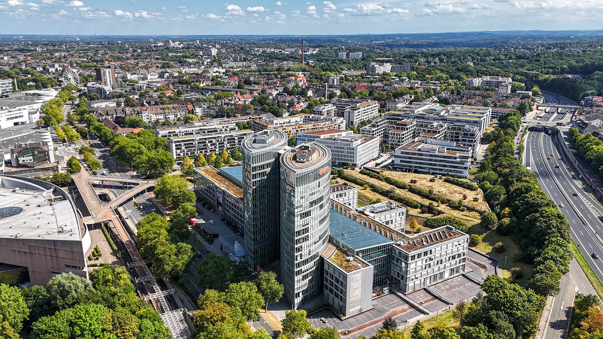 Büromarkt Essen 2025 mit geringerem Flächenumsatz: Vermietungen rückläufig, Eigennutzer stabilisieren, Leerstand sinkt leicht, Mieten steigen deutlich laut CUBION.