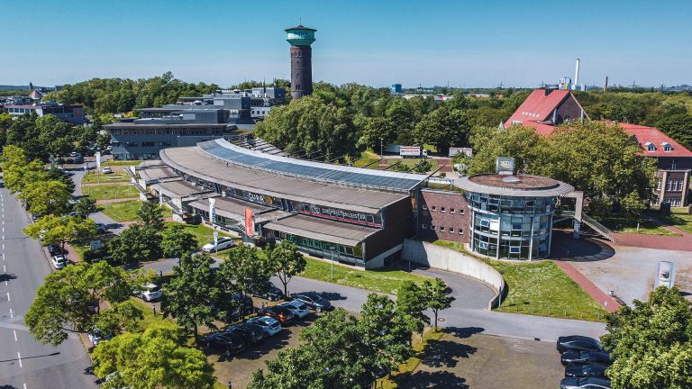 Oberhausen: Die CUBION Immobilien AG hat erfolgreich eine rund 560 m² große Bürofläche im Technologiezentrum an der Essener Straße 3–5 an DMS-Deutschland vermittelt