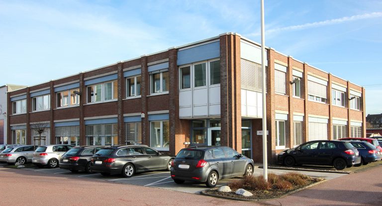 CUBION vermittelt rund 430 m² Bürofläche in Duisburg-Großenbaum an einen bundesweit tätigen Facility-Management-Dienstleister