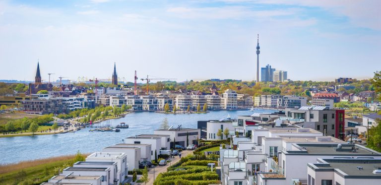 Der Büromarkt Dortmund legt im 1. Halbjahr 2026 bei Vermietungen zu. CUBION analysiert Flächenumsatz, Leerstand, Mieten und Nachfrageentwicklung.