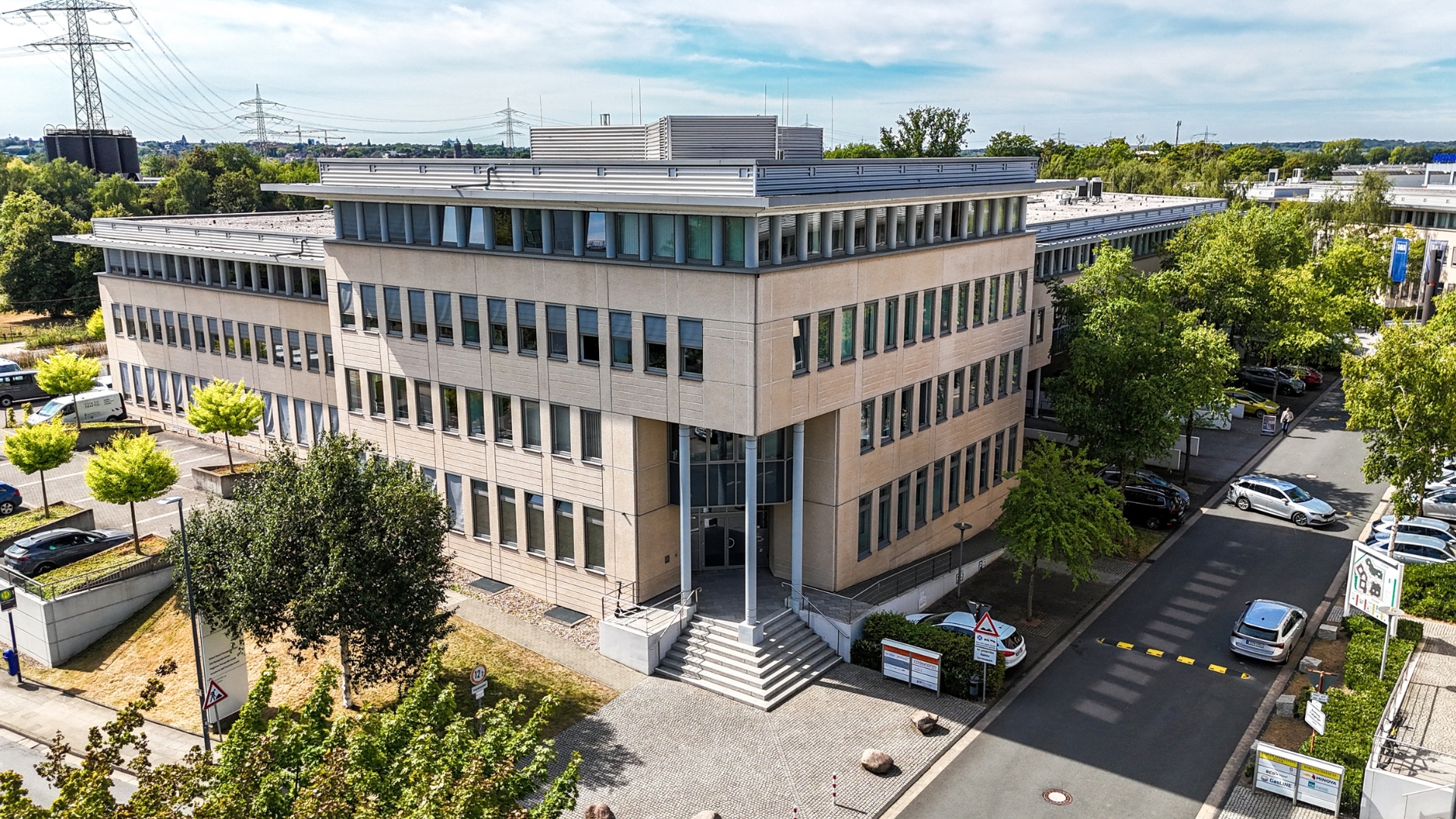 Die CUBION Immobilien AG hat erfolgreich eine rd. 350 m² große Gewerbefläche an der Bamler Straße 1-5 in Essen an die Künz Deutschland GmbH vermittelt.