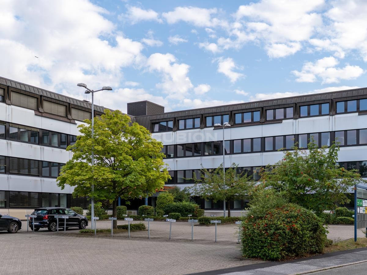 Titelbild - Großraumflächen in ruhiger Lage von Mülheim-Saarn!