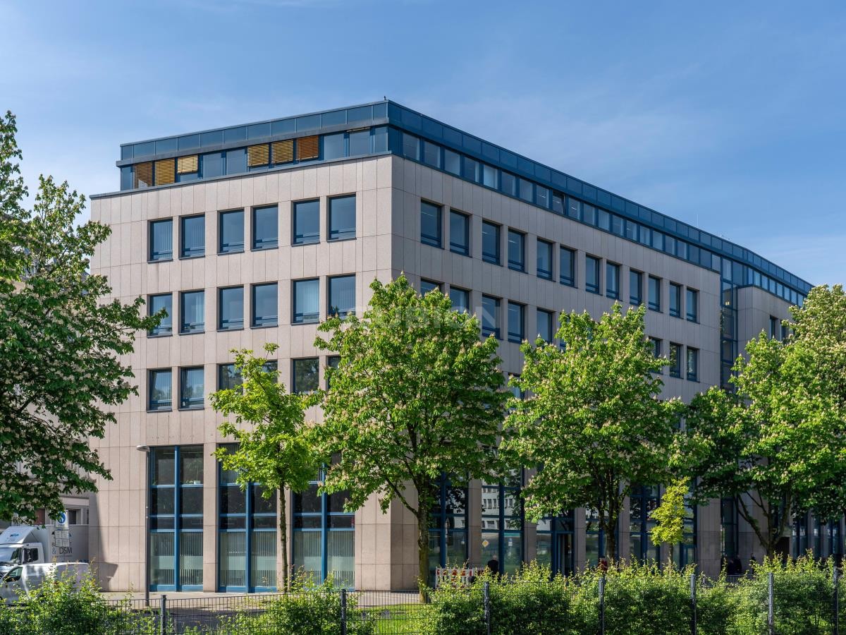 Titelbild - Büroflächen direkt am Wall!