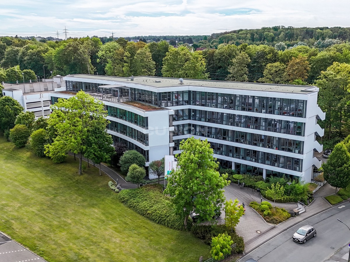 Titelbild - Kley | 842 - 4.636 m² | A40 & A45 | Kühlung | Wärmepumpe | viele Stellplätze